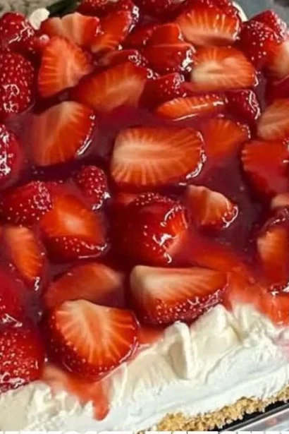 Keto Strawberry Delight dessert with fresh strawberries and cream